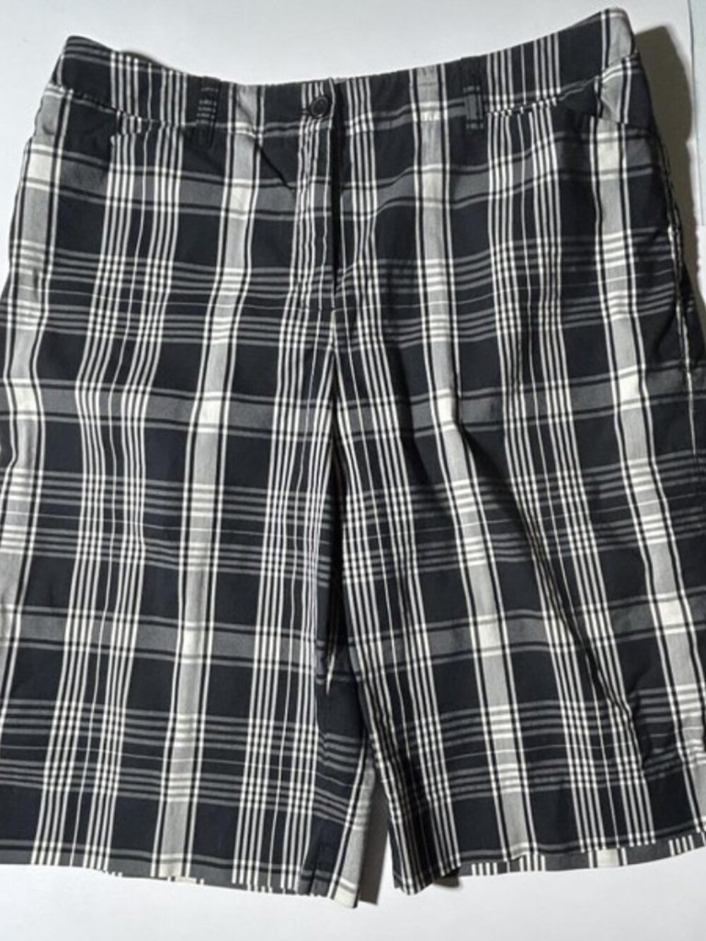 Anne Klein Sport Plaid Stretch Shorts Bermudas Grey White Black sz 12